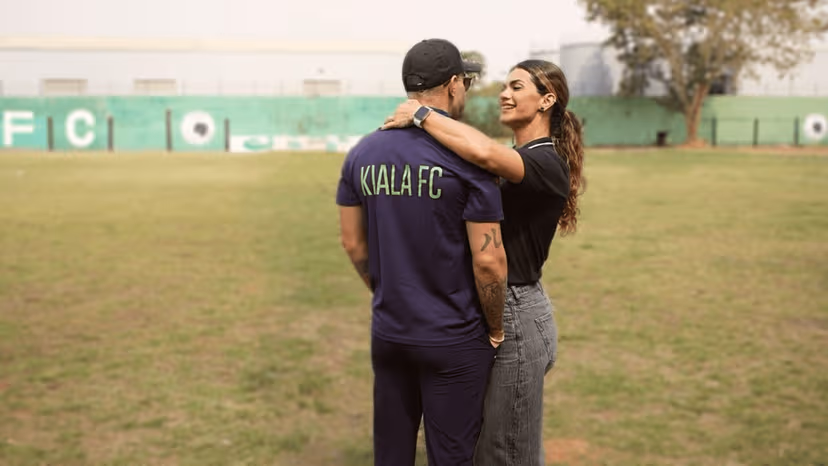 Kelly Key diz ser mais feliz agora do que no auge da carreira