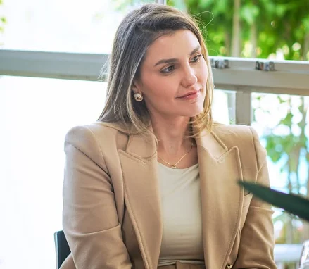 Efraim prefere Juliana como vice, mas garante nome de Campina em caso de desitência