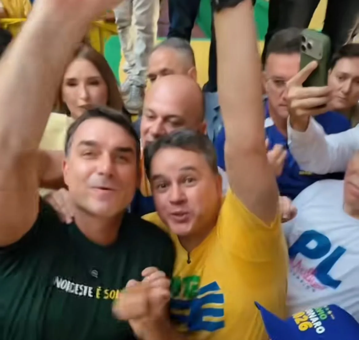 Efraim prevê alta nas pesquisas após Flávio convencer eleitores