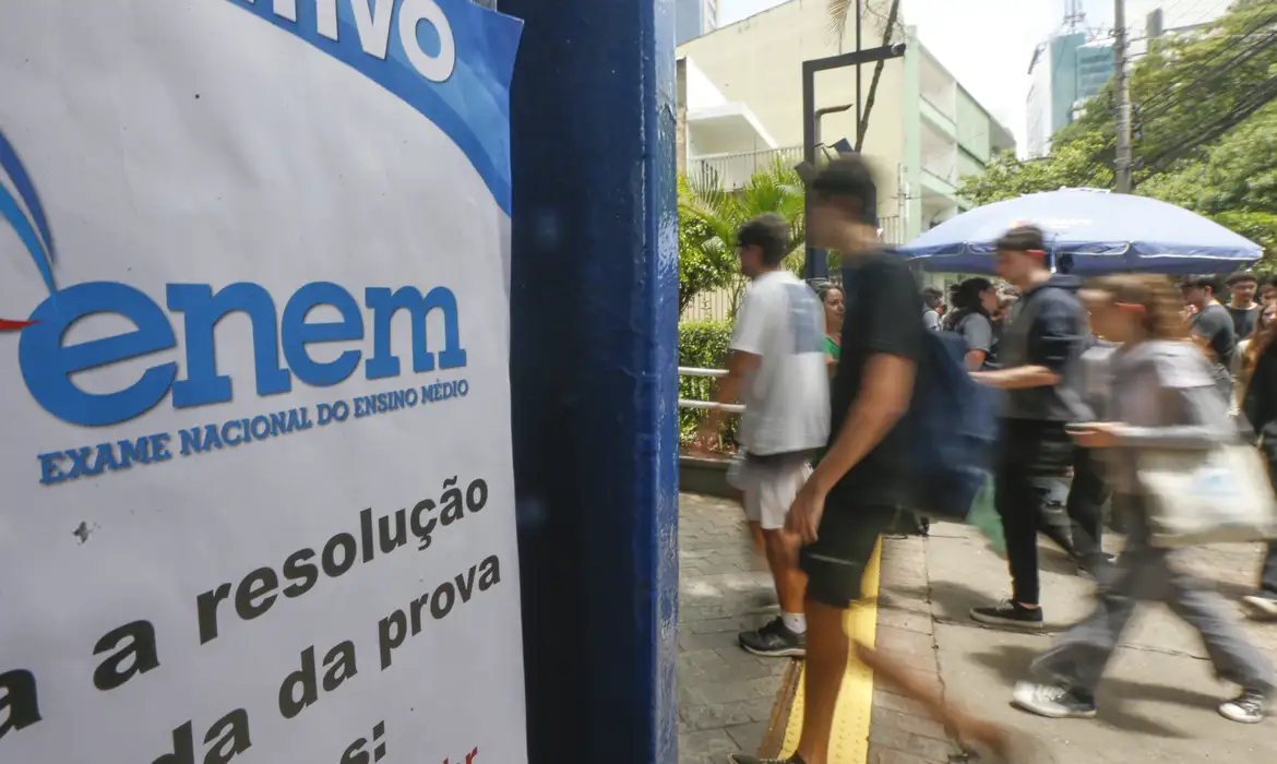 Taxa de inscrição do Enem deve ser paga até quarta