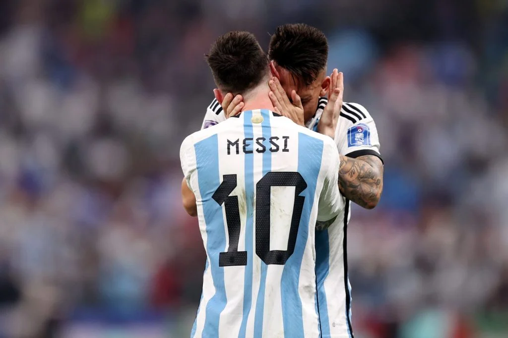 Emissora demite apresentadora por fake news sobre Messi