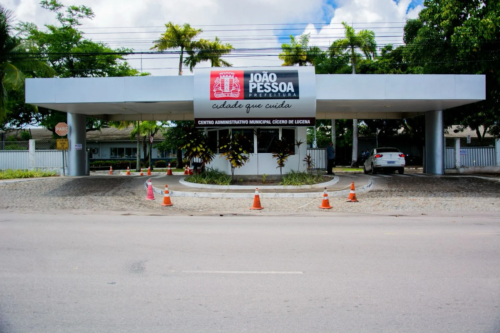 Prefeitura da capital tem ponto facultativo na quinta e sexta