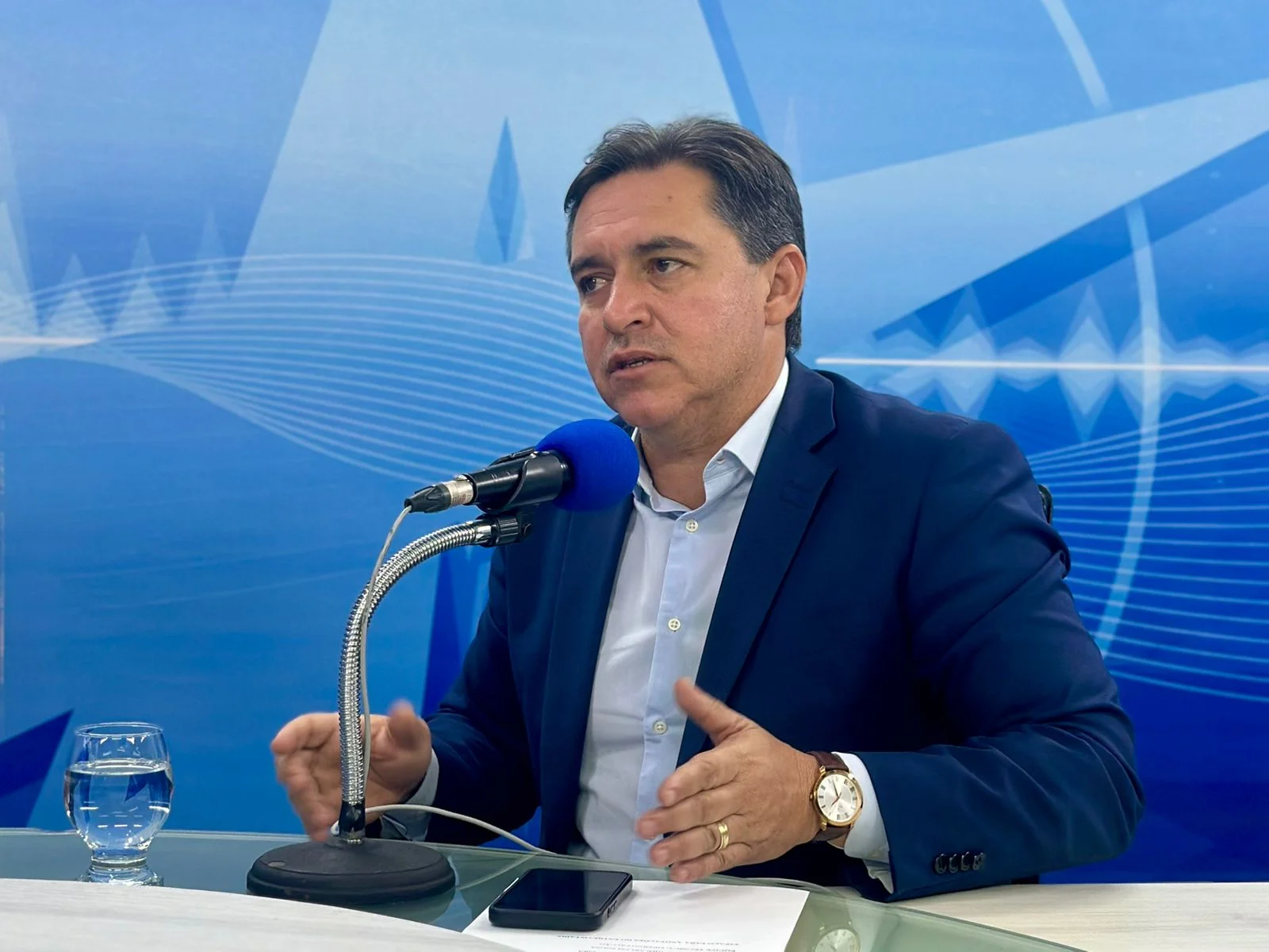 Polícia desmonta esquema após denúncia de traficantes, diz secretário