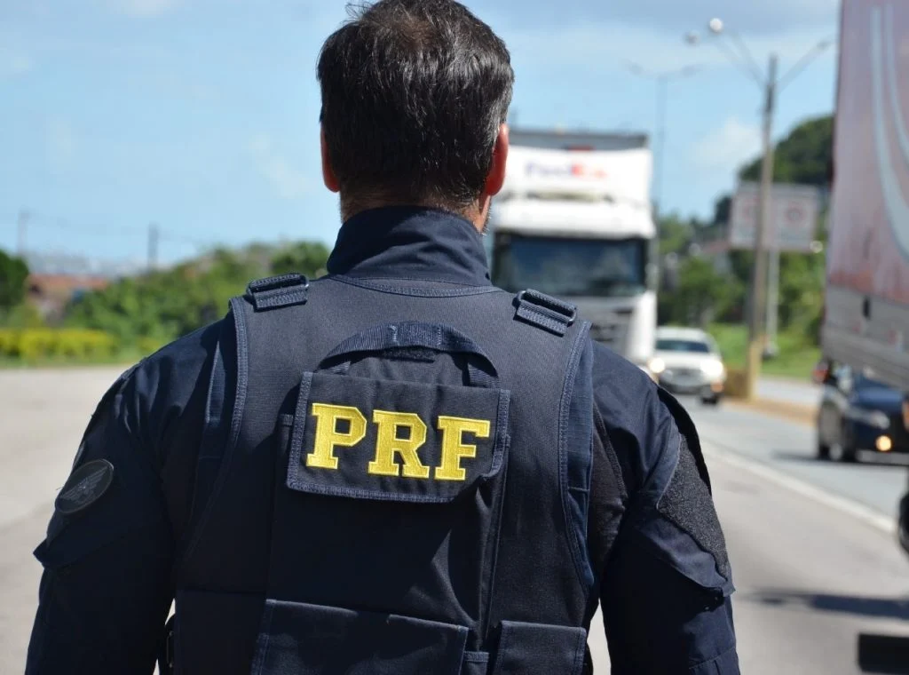 PRF flagra 576 em excesso de velocidade no feriadão