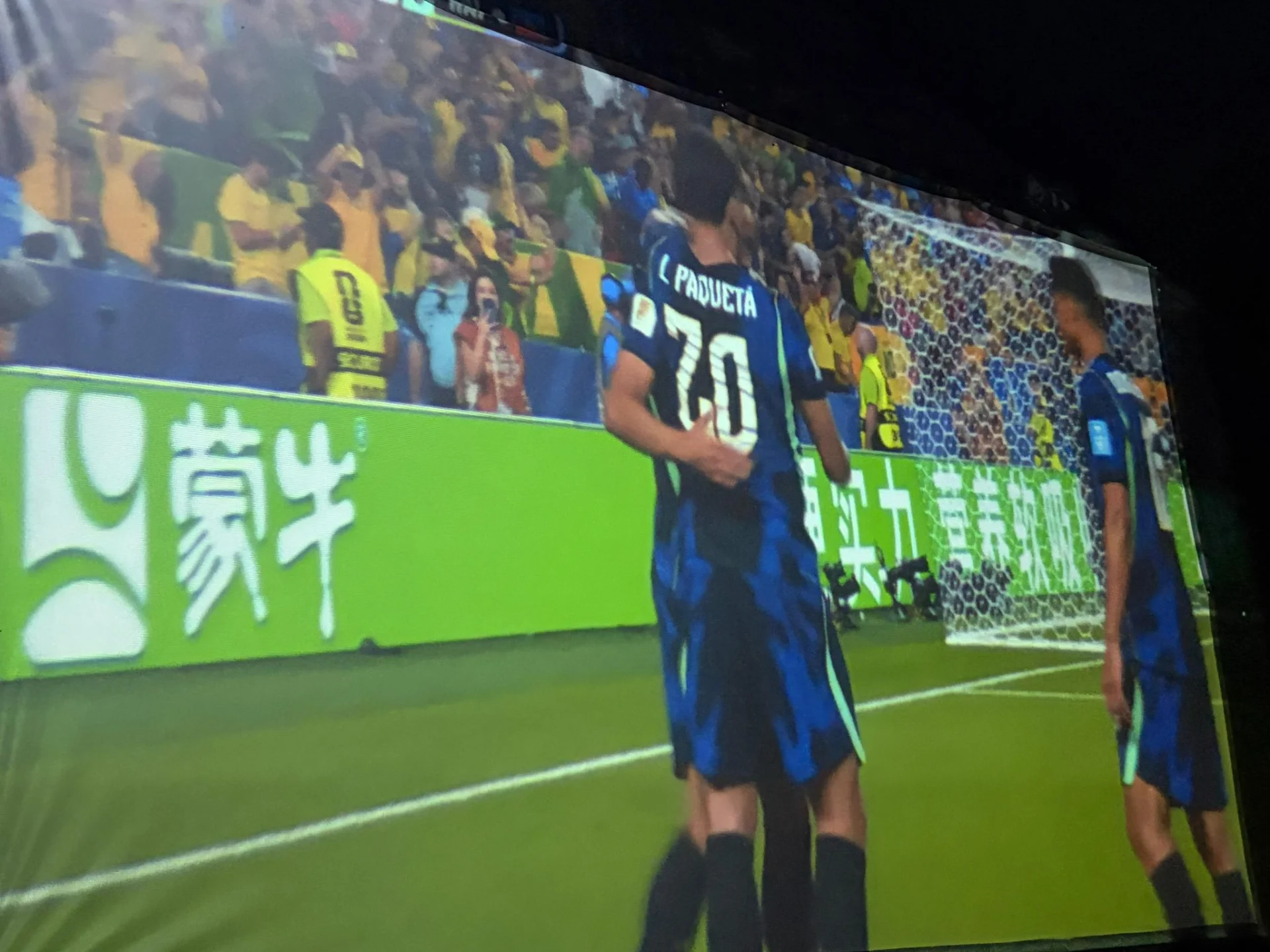 Brasil encara o Japão nas oitavas da Copa do Mundo