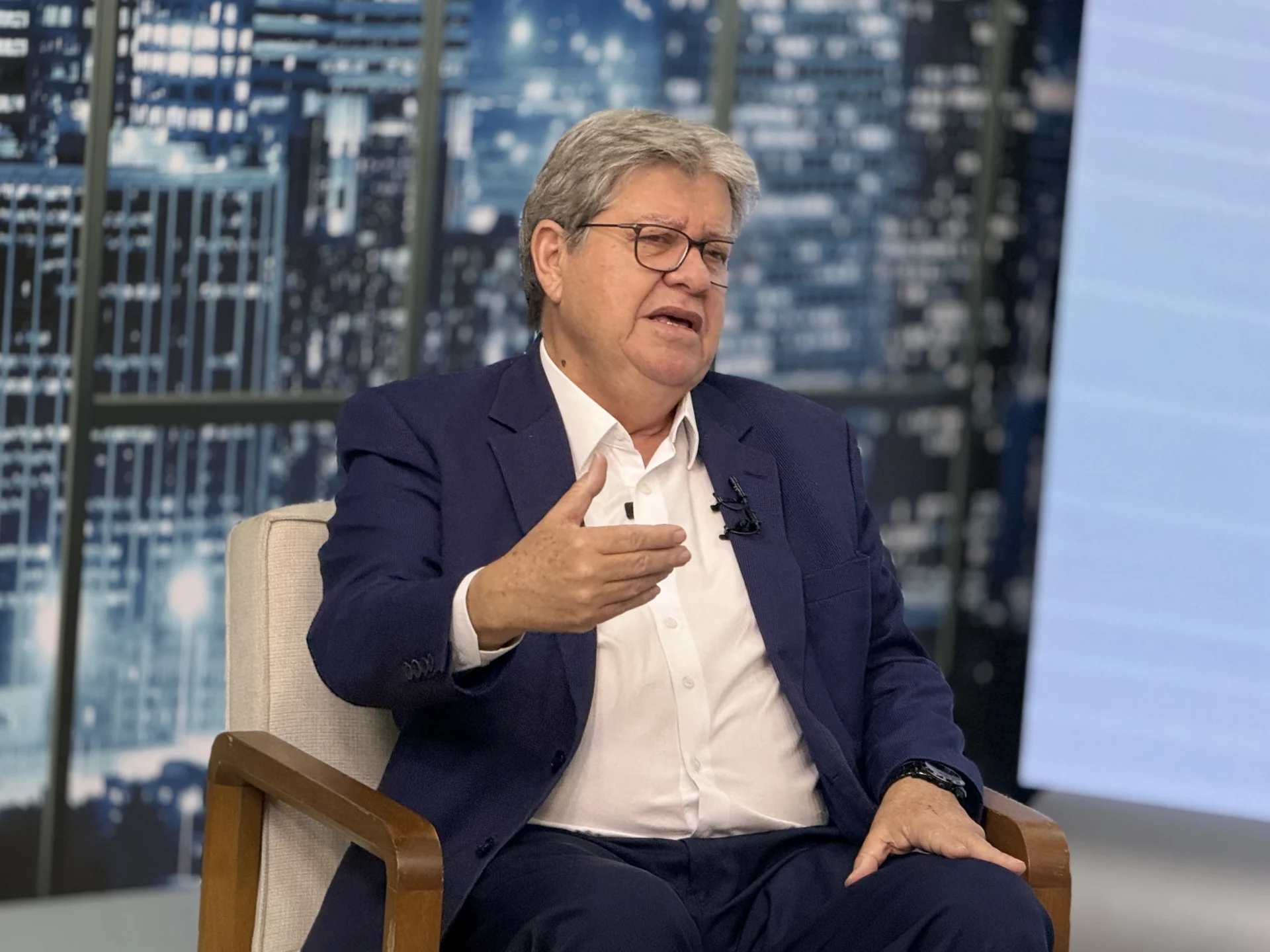 João diz que PSB tem nomes para vice de Lucas, mas evita revelar