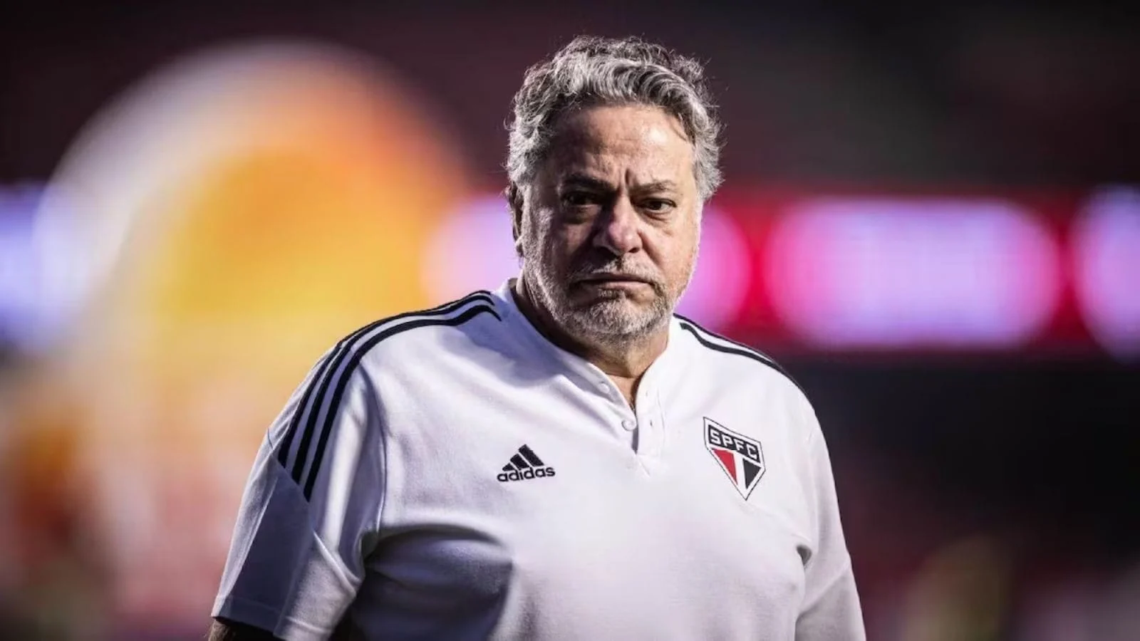 Casares abre mão de cargo no São Paulo e pede desligamento