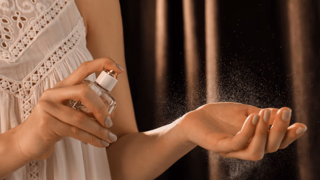 Como fazer o perfume durar mais? Veja 5 dicas