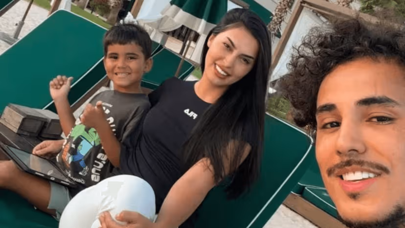 Após polêmica com Virginia, chega ao fim casamento de MC Livinho