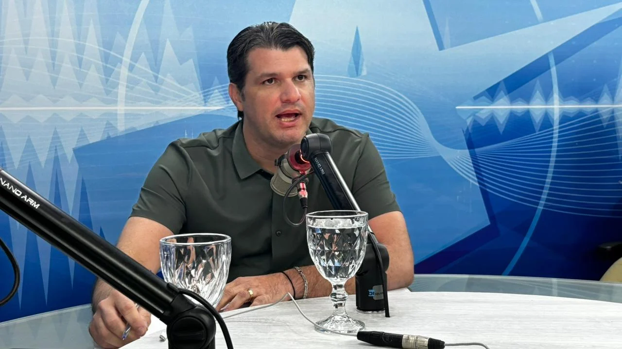 Leo estranha fala de João sobre oposição de vereadores do PSB