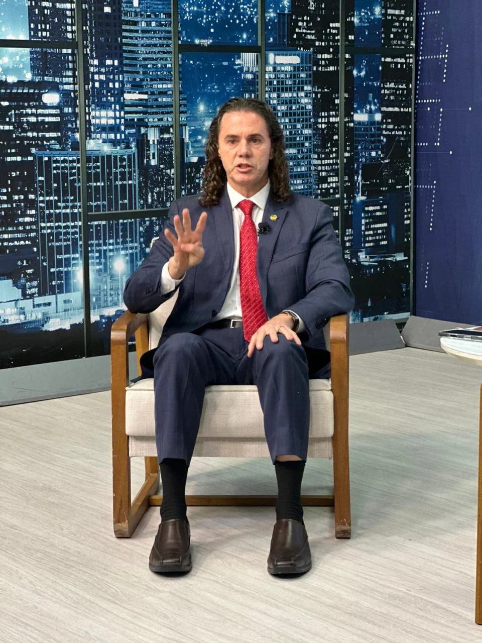 Veneziano defende André para segunda vaga ao Senado