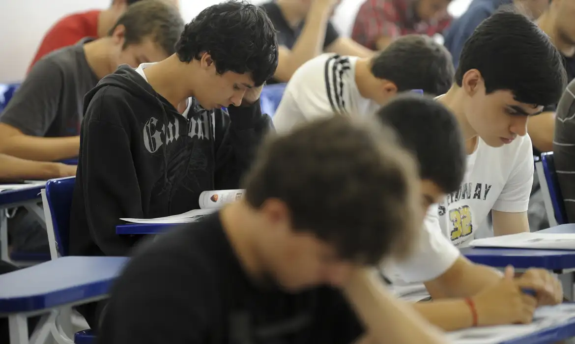 João Pessoa abre recadastramento do Apoio Universitário