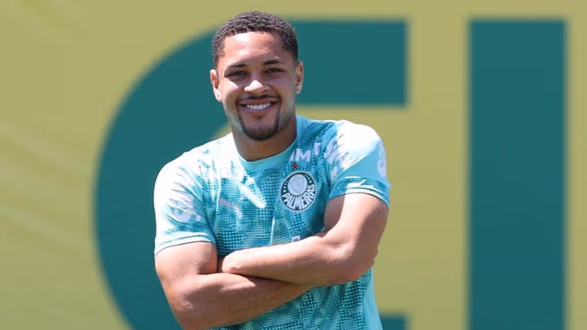 Palmeiras deve ter Vitor Roque contra o Coritiba