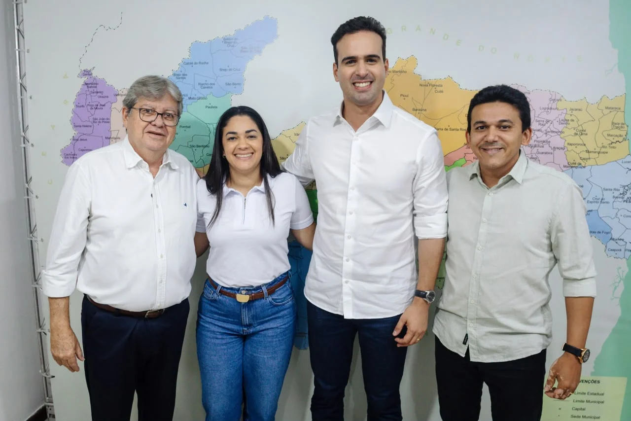 Prefeito de Santa Rita, Jackson Alvino confirma apoio a Lucas