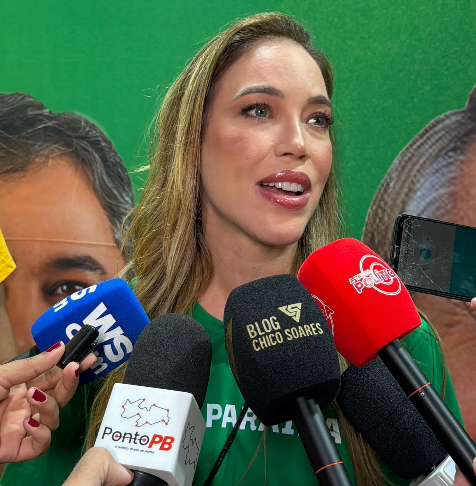 Esposa de Efraim, Carol Morais é oficializada como 2ª suplente de Queiroga