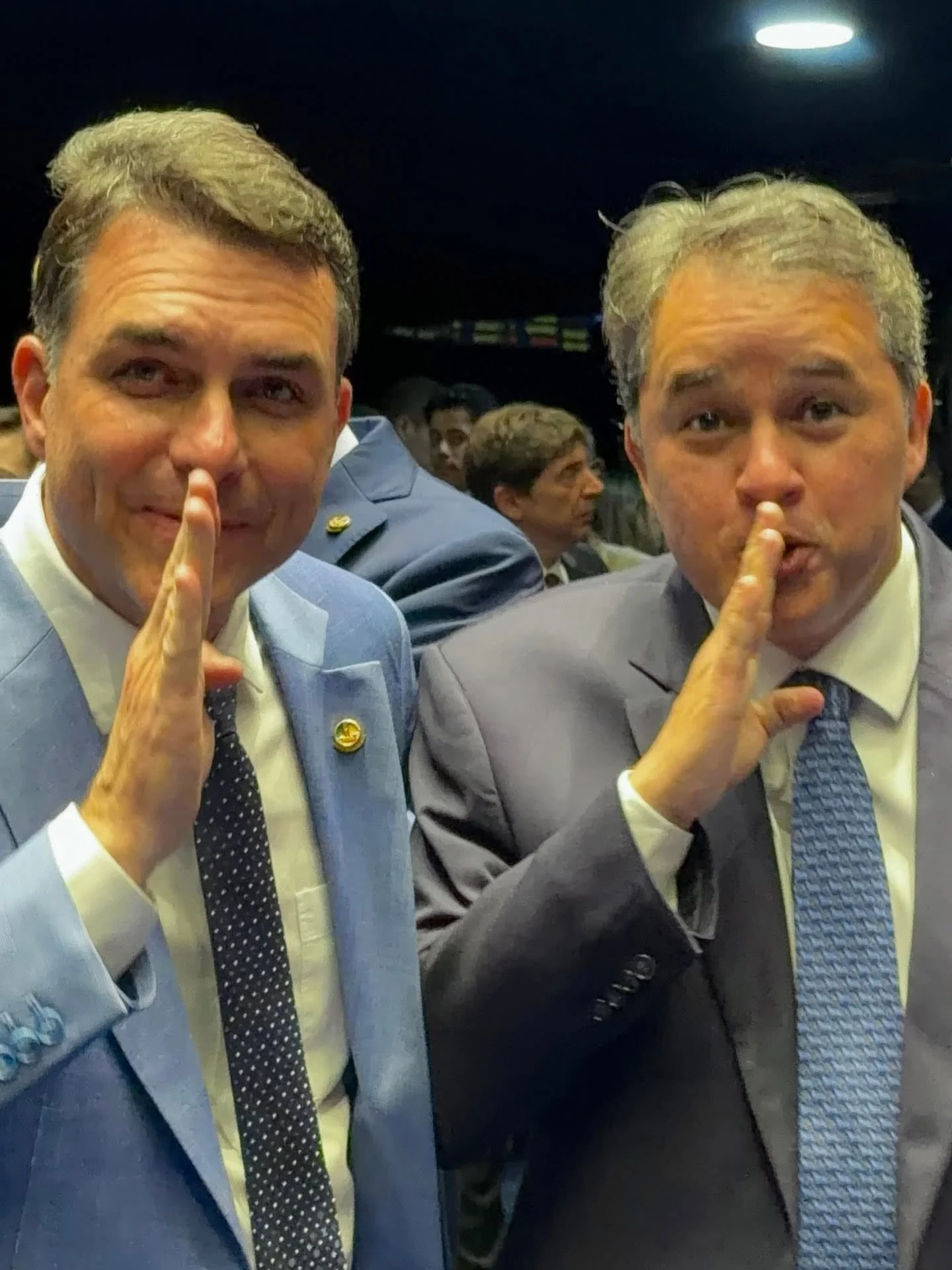 Com presença de Flávio Bolsonaro, PL realiza convenção na Paraíba