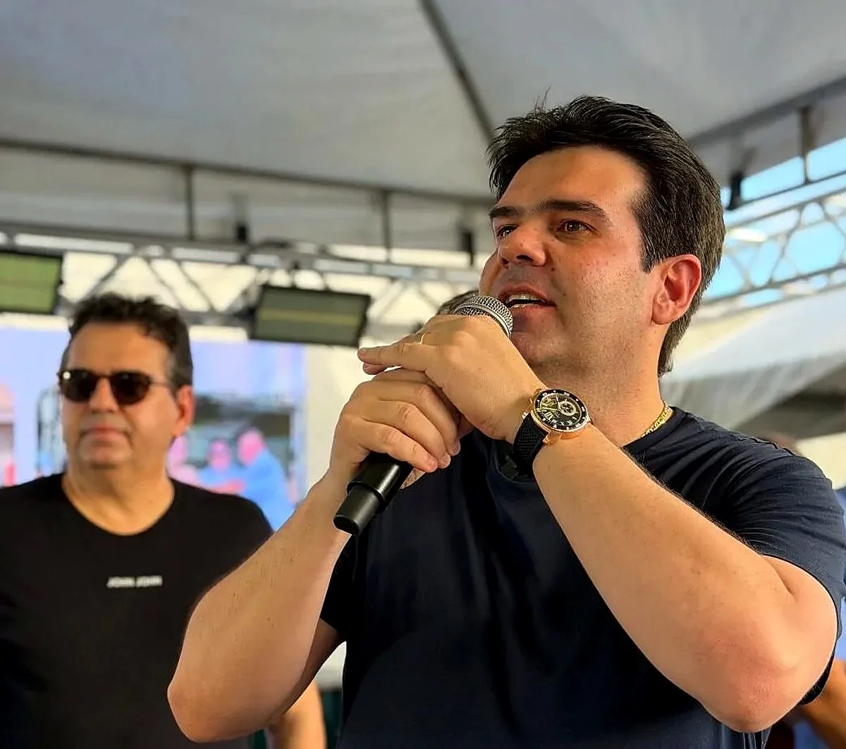 AGORA É OFICIAL: Eduardo Carneiro é confirmado como vice de Lucas