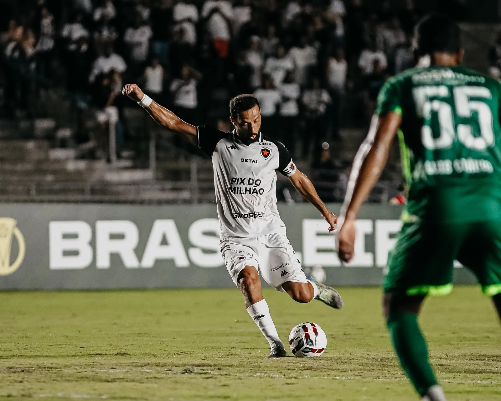 Botafogo-PB vence Guarani de virada e garante vaga na Série C