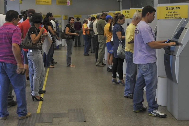 Bancários da PB avaliam paralisação de 24 horas nesta segunda