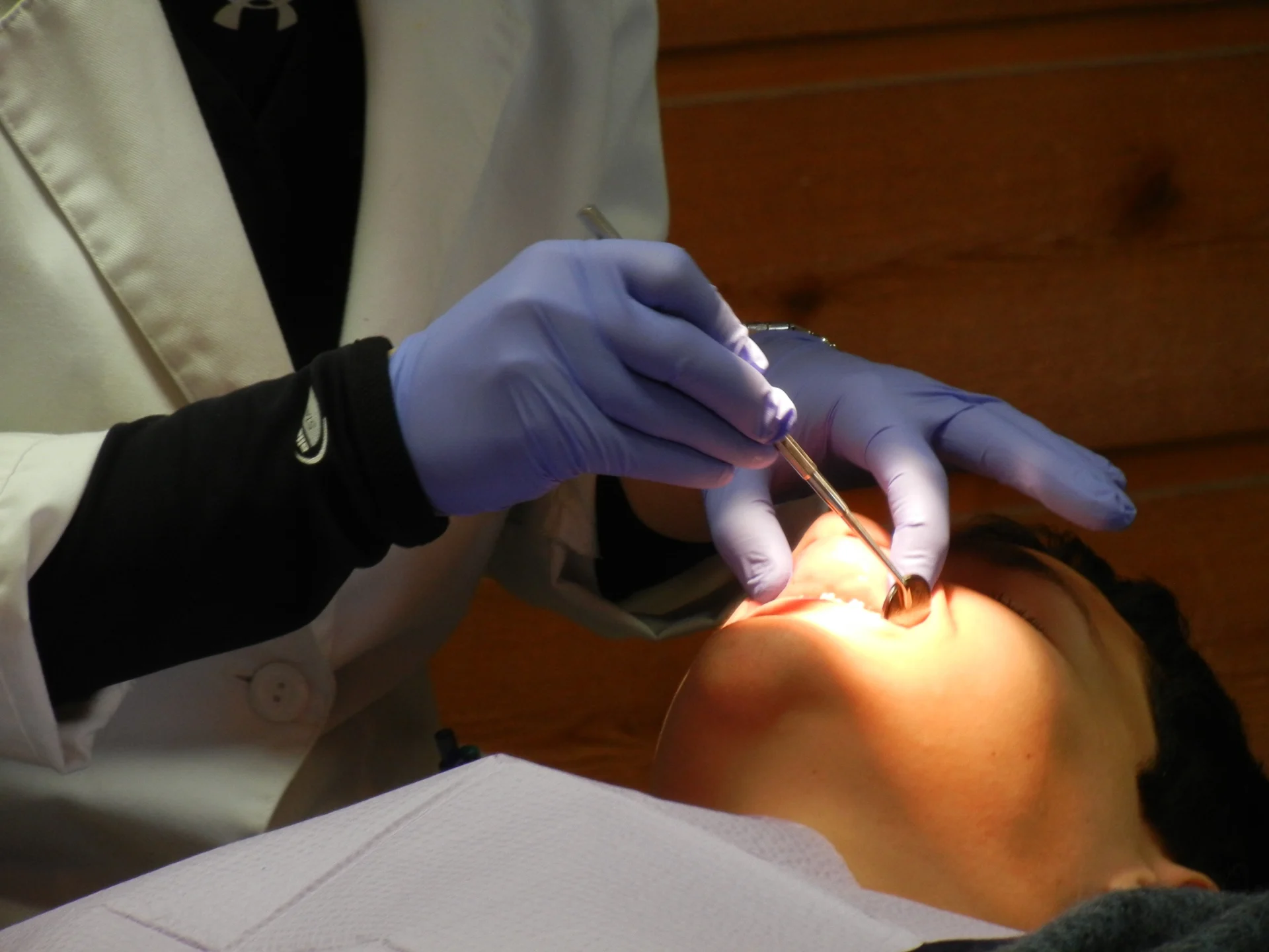 Justiça anula norma que permite botox e preenchimento por dentistas