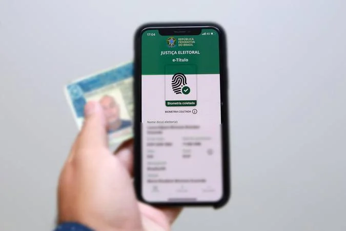 Eleitor deve baixar e validar e-Título até 3 de outubro