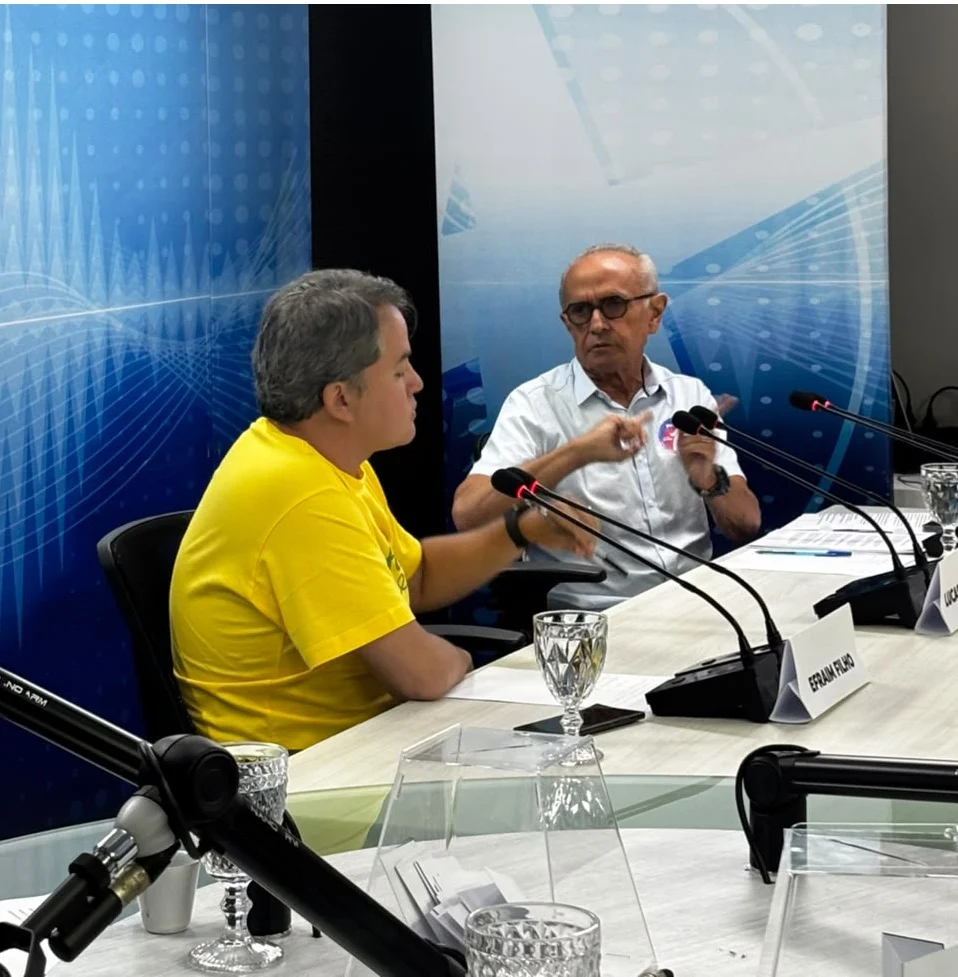 Críticas ao governo e propostas para a saúde marcam 4º bloco de debate