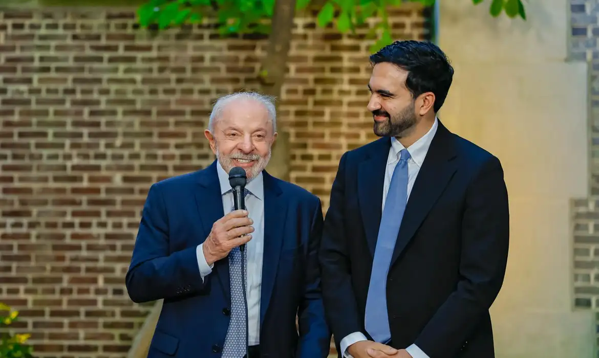 Lula se reúne com prefeito de Nova York e presidente do Uruguai