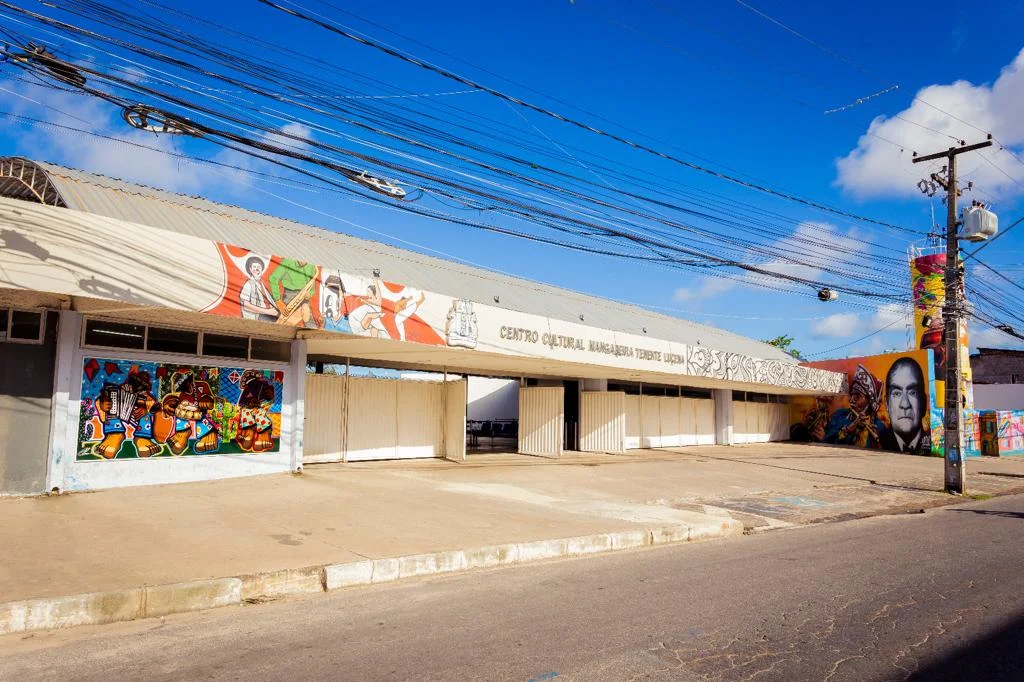 A imagem atual não possui texto alternativo. O nome do arquivo é: centro-cultural-de-mangabeira