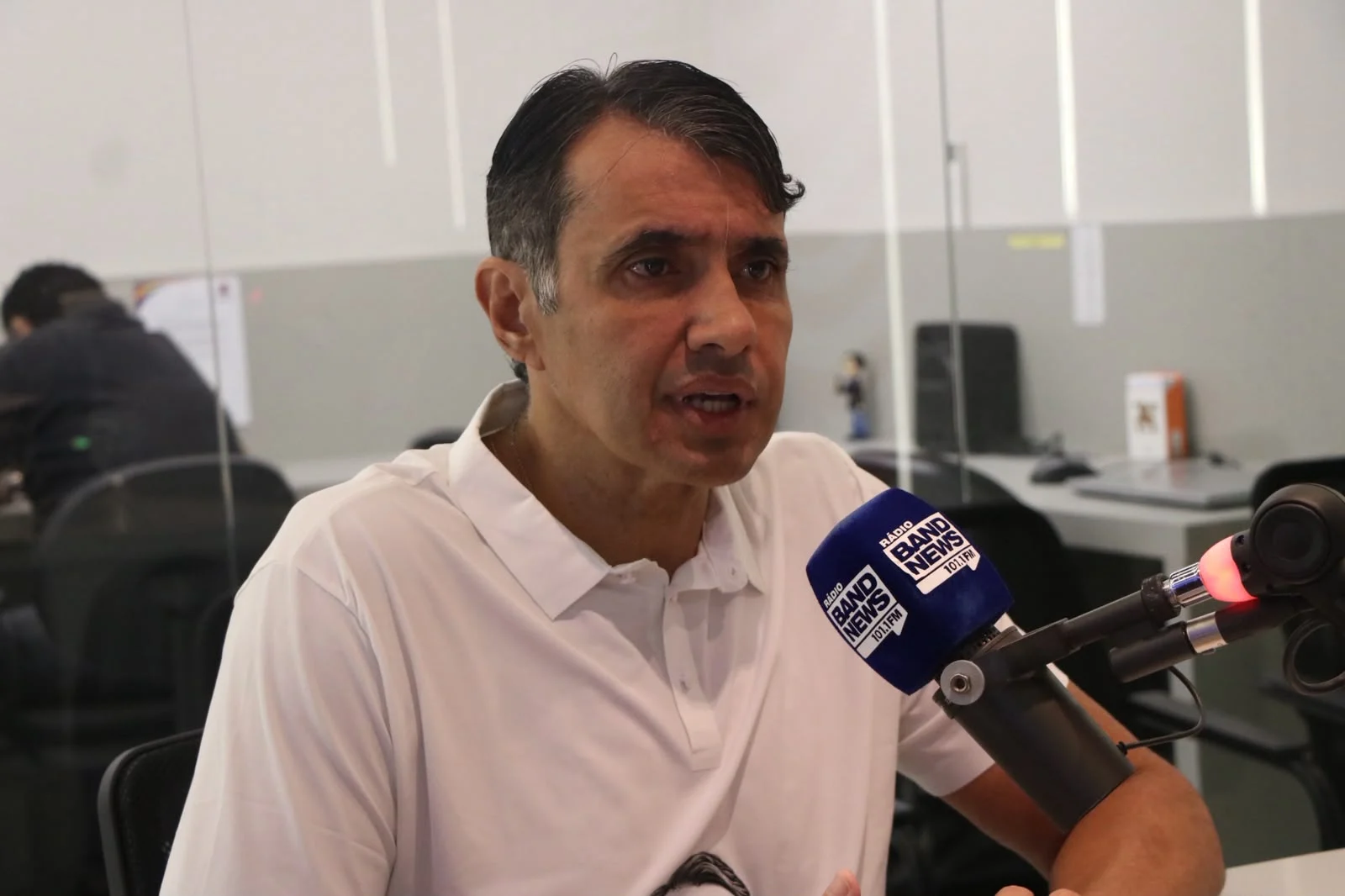 André Gadelha comenta rompimento de Ivonete na BandNews