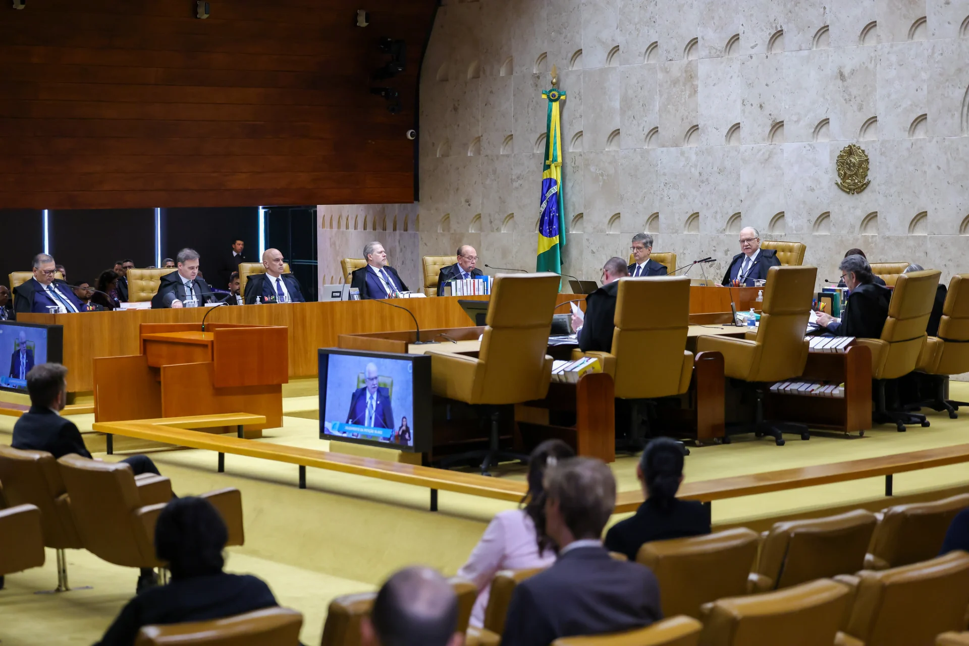 A imagem atual não possui texto alternativo. O nome do arquivo é: 55530791759_afaef3e76e_k