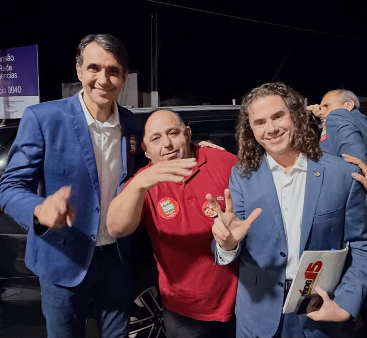 Candidato do MDB desiste e adere à chapa de Lucas Ribeiro