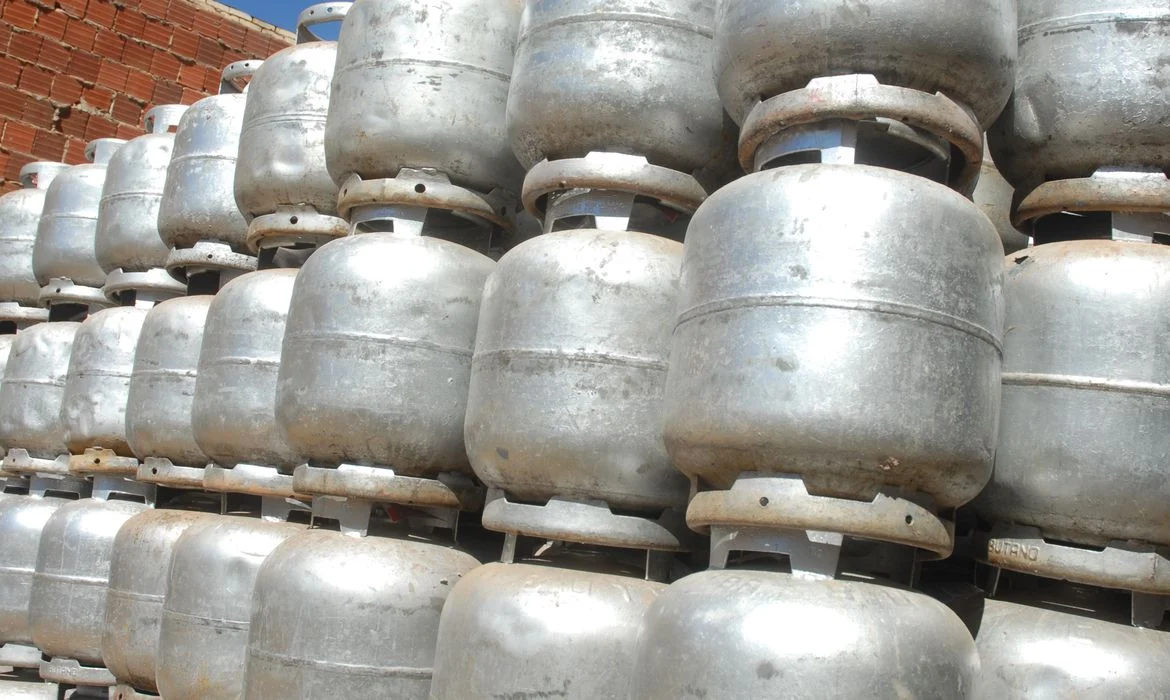 A imagem atual não possui texto alternativo. O nome do arquivo é: gas-de-cozinha