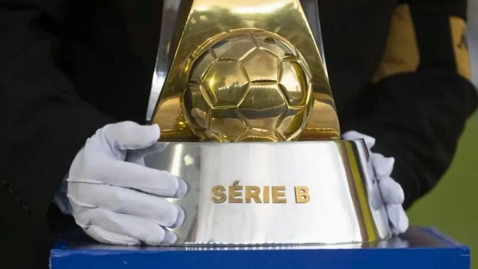Série B: veja as chances de título, acesso e playoffs após 33 rodadas