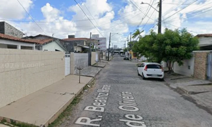 Casal é encontrado morto com marcas de facadas em Mangabeira