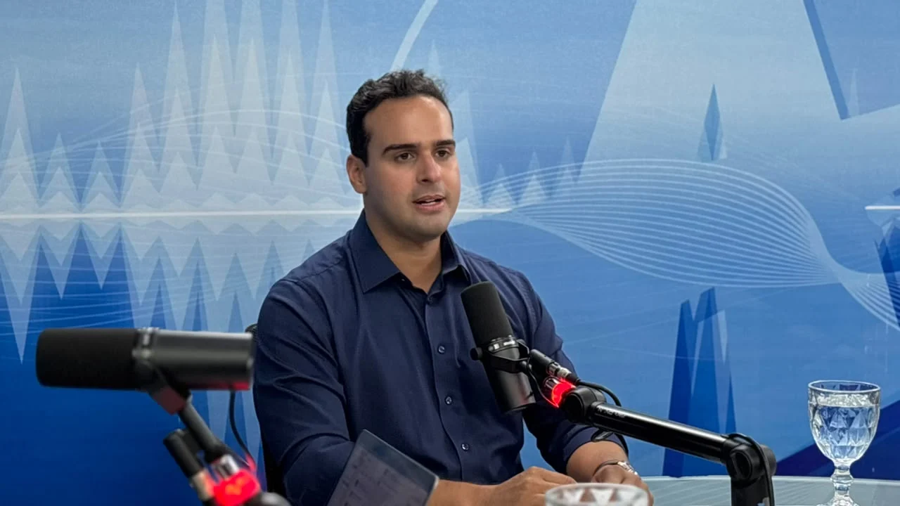 Lucas aponta João Azevêdo para disputa em João Pessoa