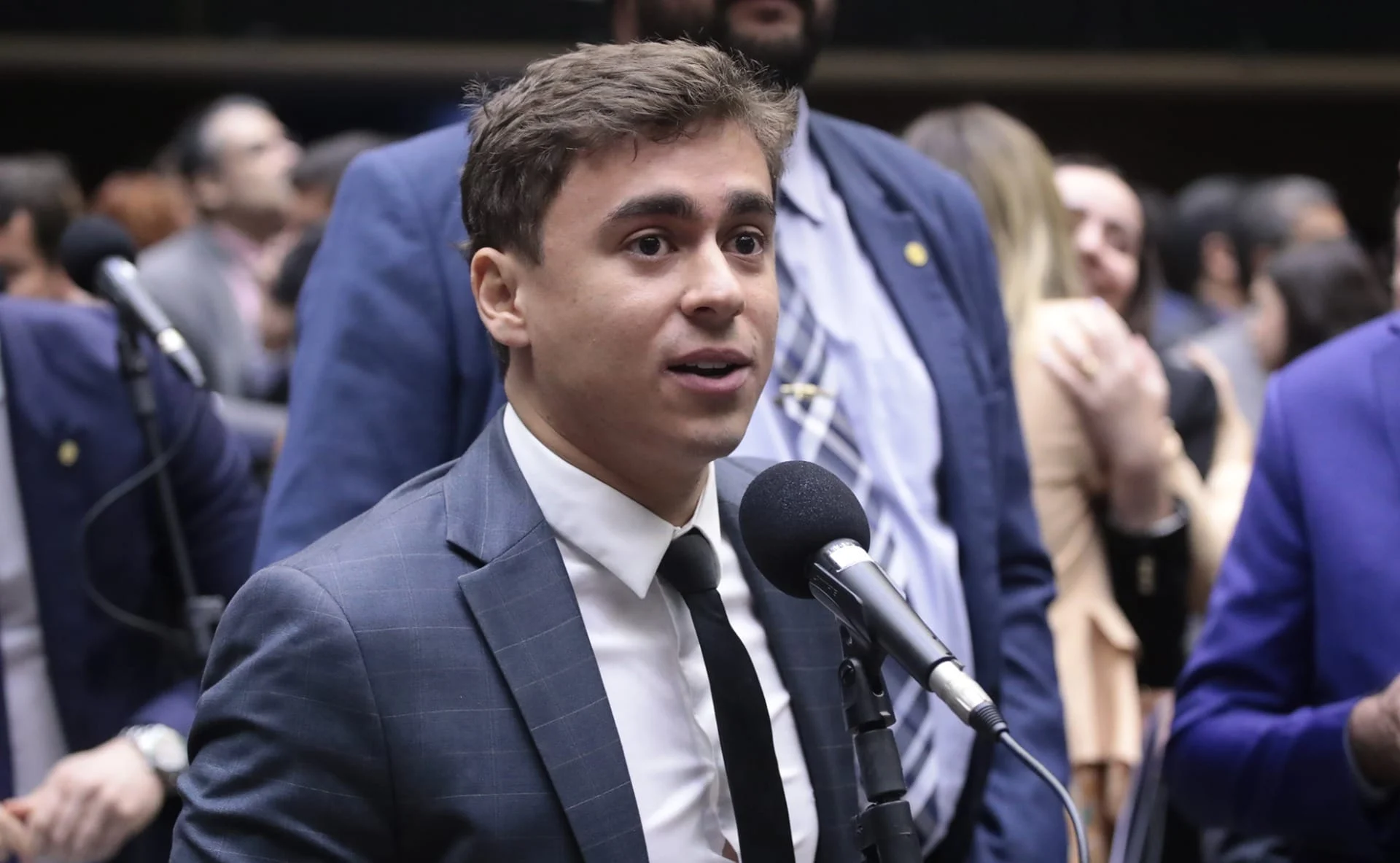 ‘Destino de Moraes é impeachment e cadeia’, diz Nikolas Ferreira